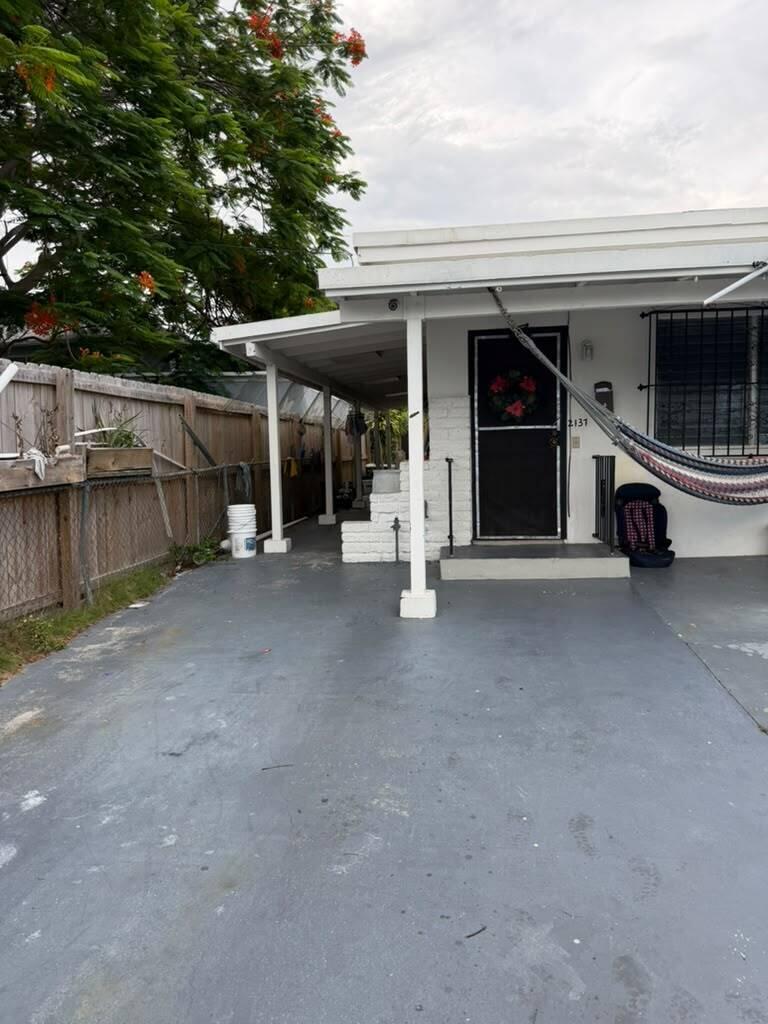 2137 NW 1st Terrace #back, FL 33182, Miami