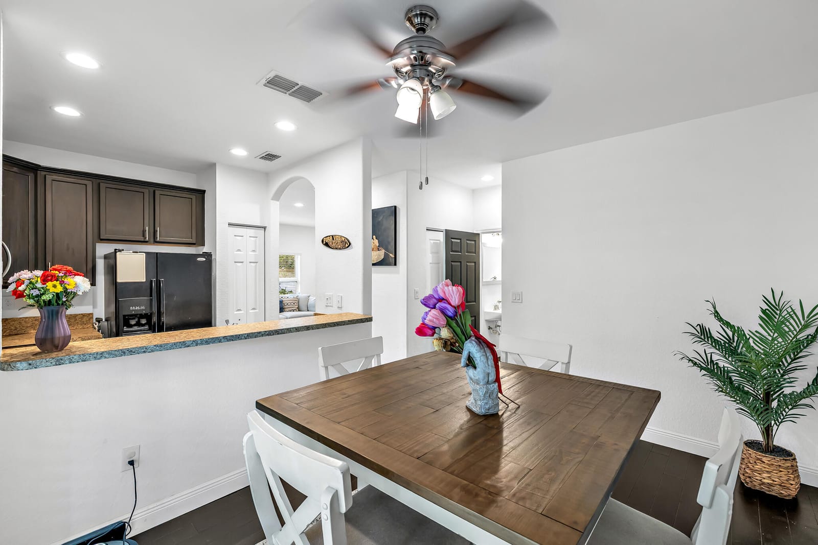364 Lake Monterey Circle — photo 5