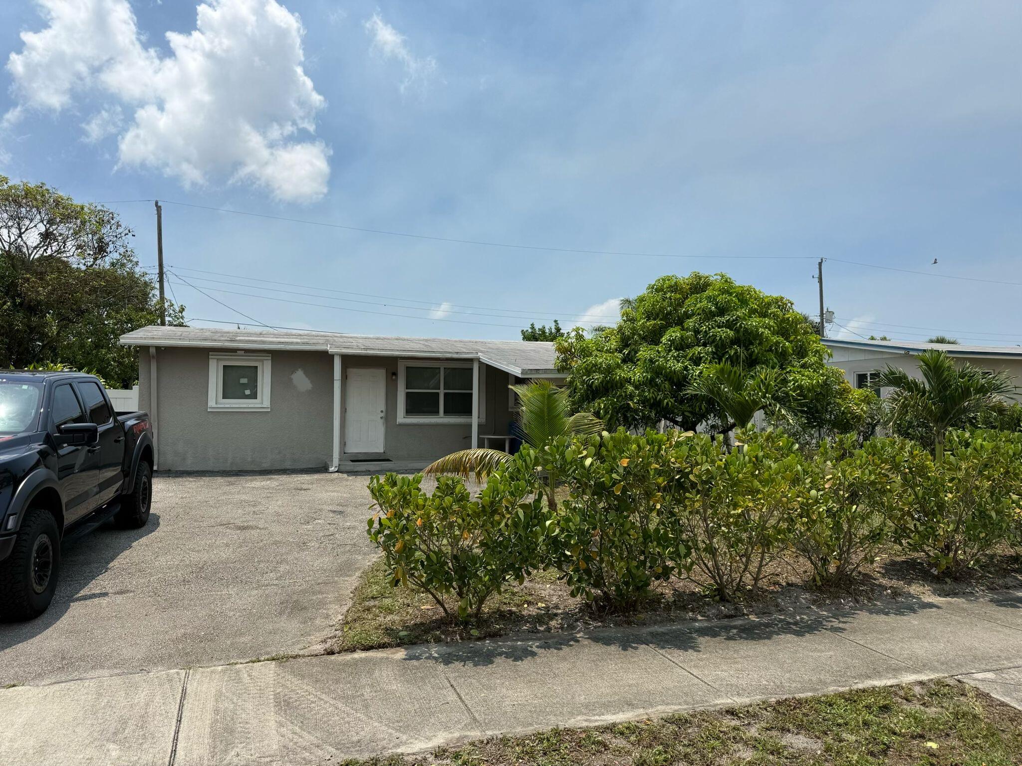 4161 NW 11th, Oakland Park, FL 33309, Oakland Park
