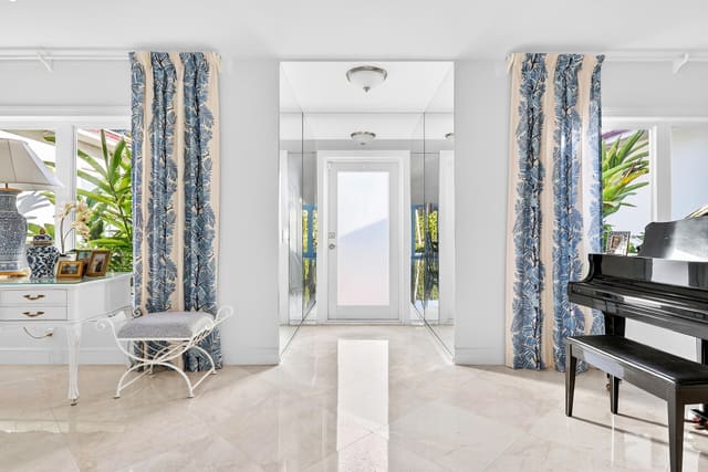 107 E Inlet Drive, Palm Beach, FL 33480