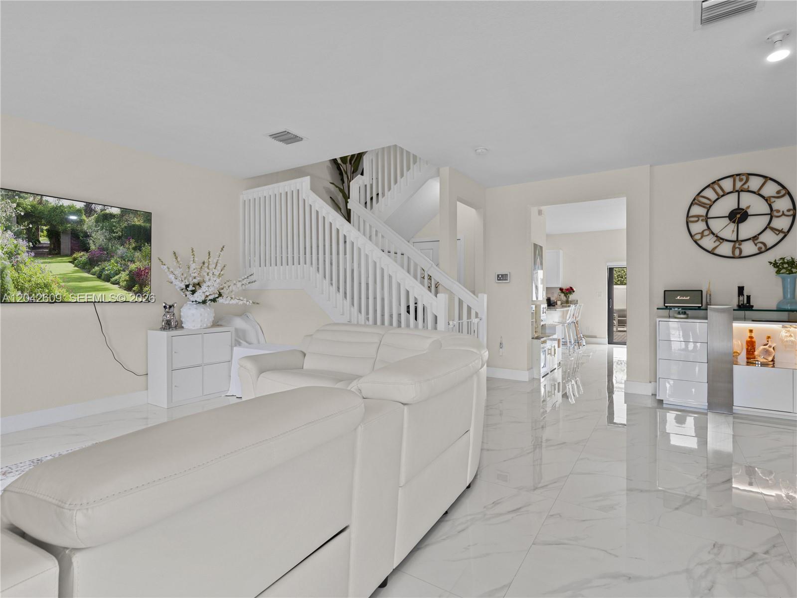 3347 W 106th Terrace, Hialeah, FL 33018, Hialeah