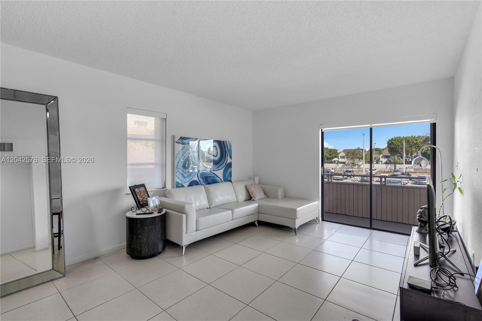 17530 NW 68th Avenue C2003, Hialeah, FL 33015 photo 15