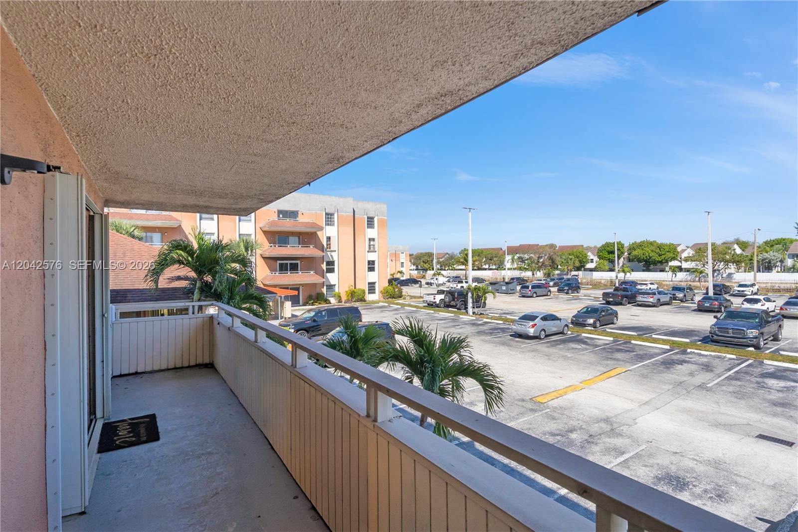 17530 NW 68th Avenue C2003, Hialeah, FL 33015 photo 30