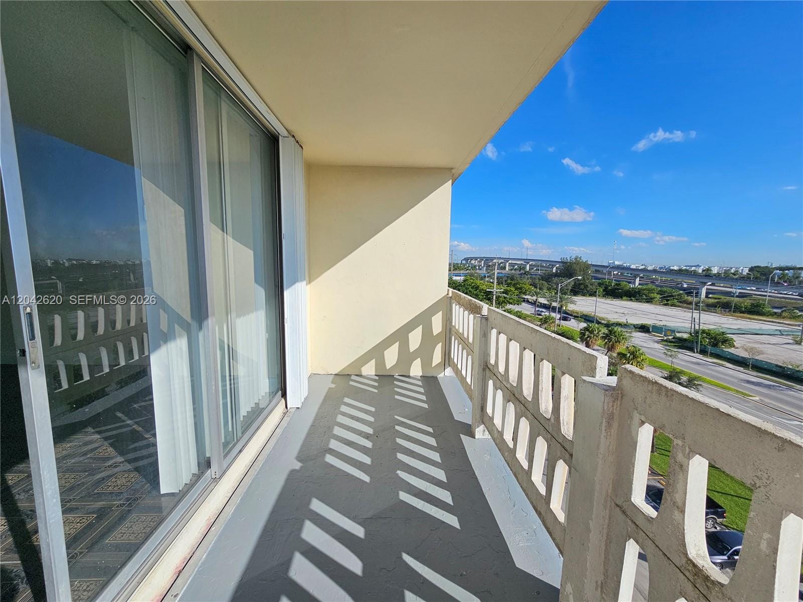 15600 NW 7th Avenue 704, Miami, FL 33169 photo 4