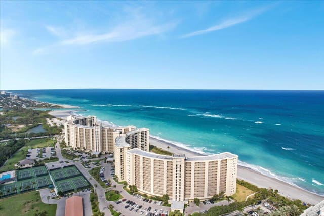 100 Ocean Trail Way 107, Jupiter, FL 33477
