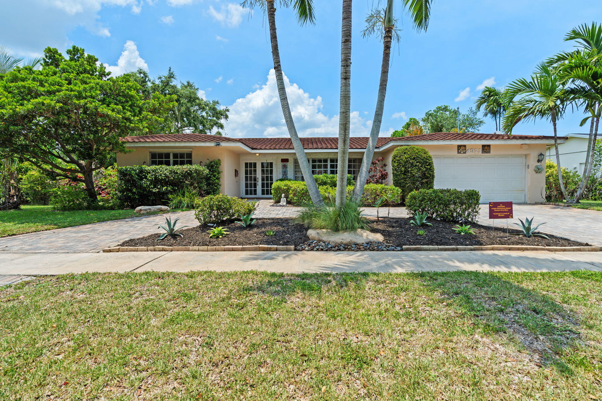4921 Jackson Street, Hollywood, FL 33021, Hollywood