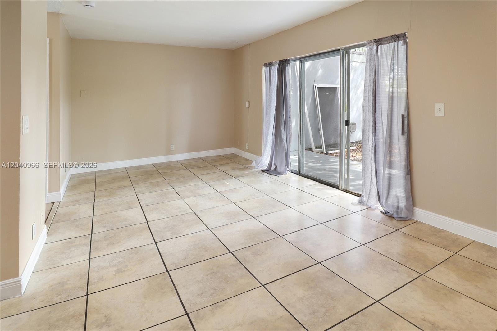 6336 Boulevard Of Champions 5 — photo 8