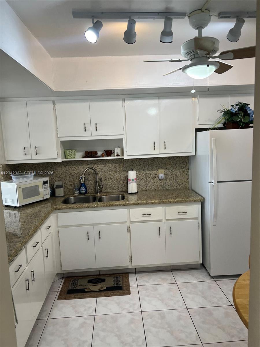 1351 NE Miami Gardens Drive 222E, Miami, FL 33179, Miami