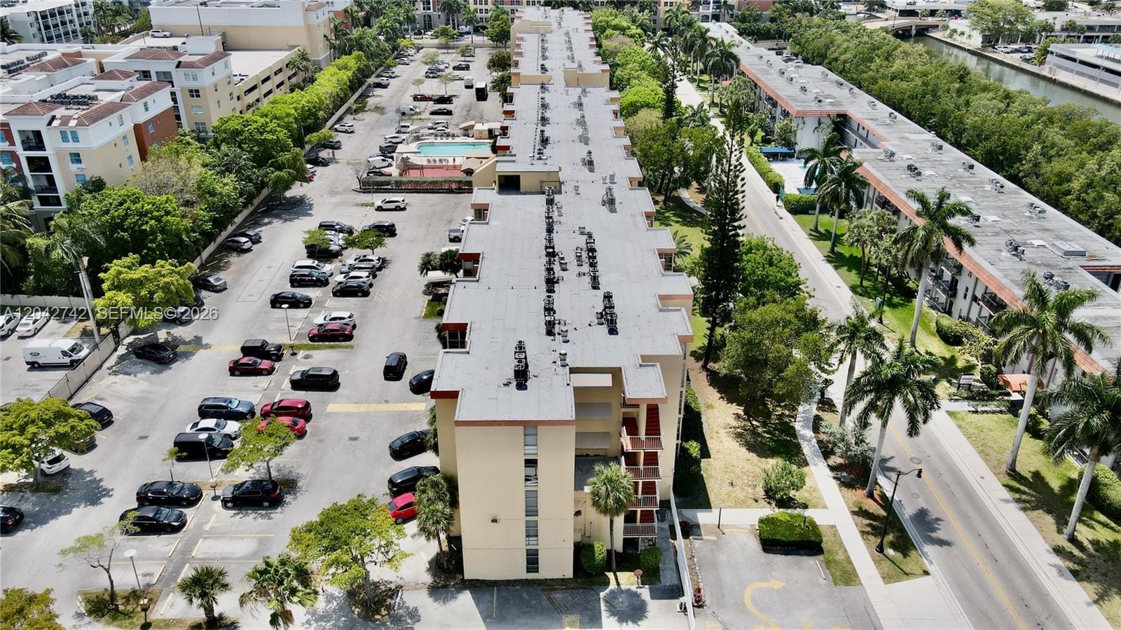 200 172nd Street 114, Sunny Isles Beach, FL 33160 photo 6