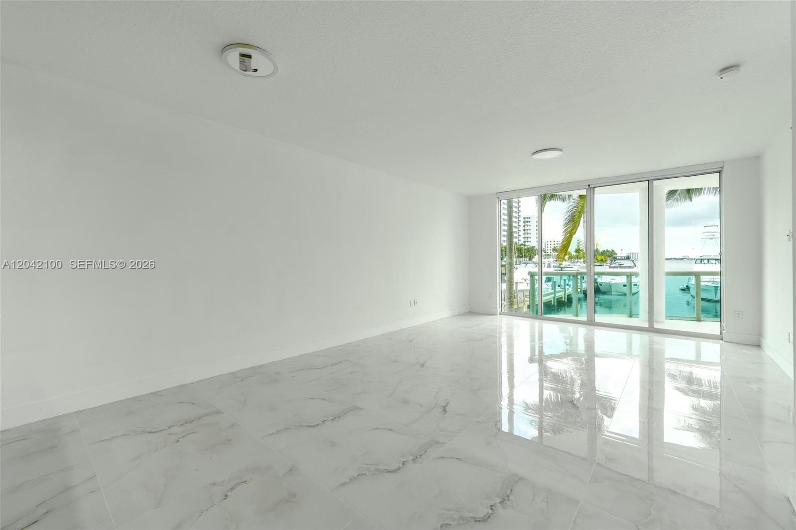 7914 Harbor Island Drive 106 — photo 8