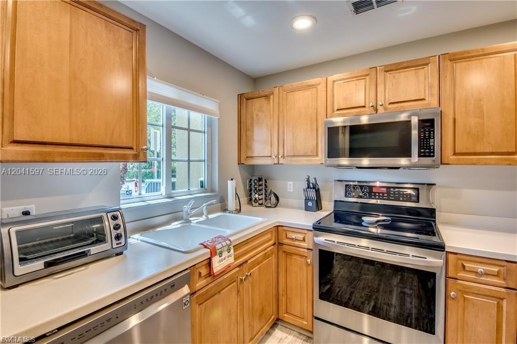 9470 Ivy Brook Run 803 — photo 3