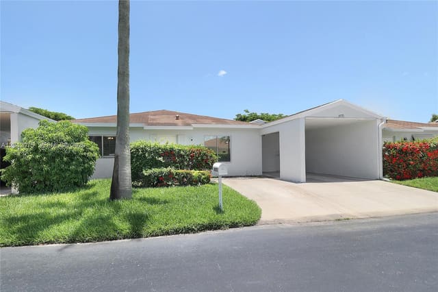 14771 Wildflower Lane, Camelot Village, Delray Beach, FL