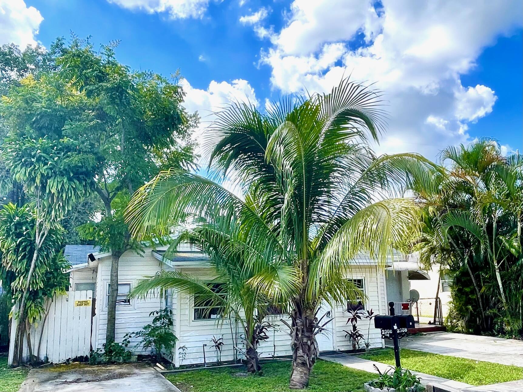 2308 Cleveland Street #e, Hollywood, FL 33020, Hollywood