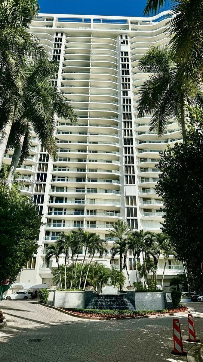 7000 Island Boulevard 2809, Aventura, FL 33160, Aventura