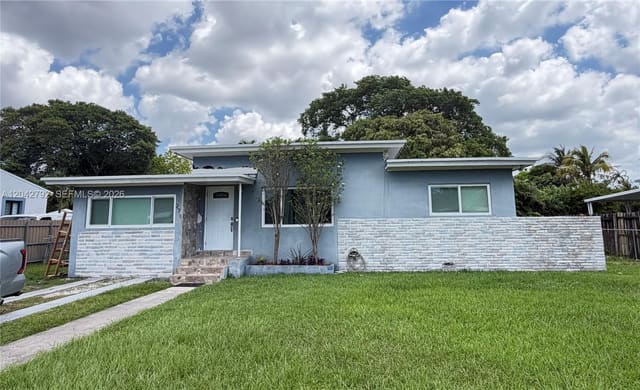 271 NW 147th Street, Miami, FL 33168
