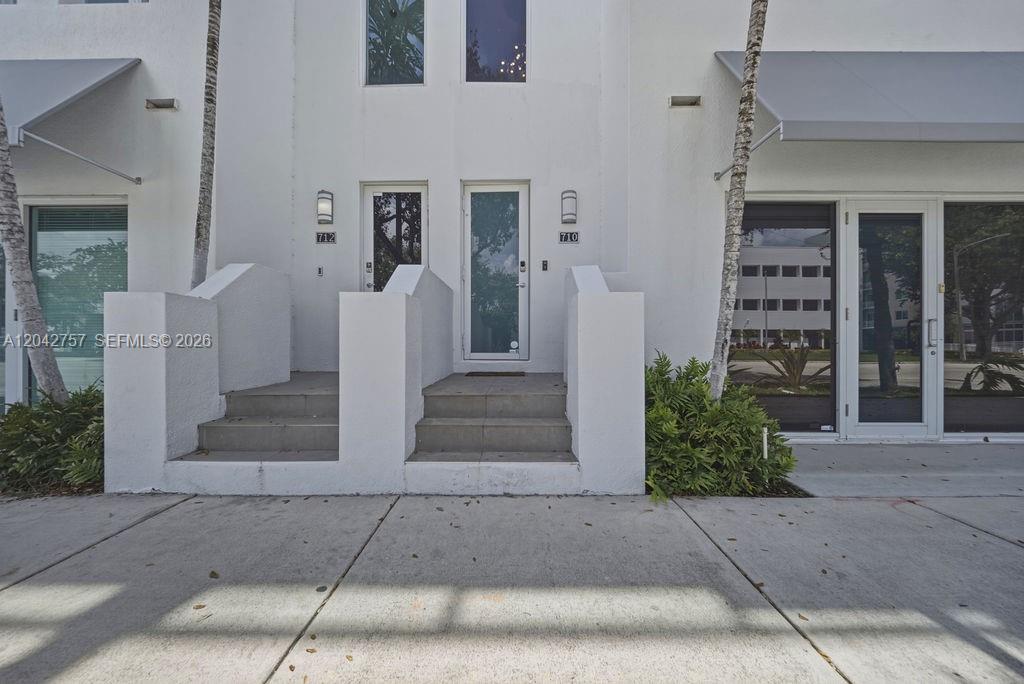 710 NE 3rd Avenue, Fort Lauderdale, FL 33304 photo 13
