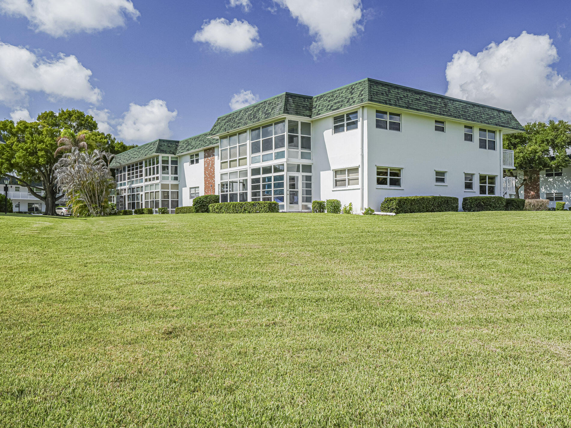 2800 Indian River Boulevard, Vero Beach, FL 32960, Vero Beach