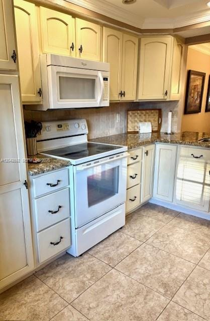 4000 Crystal Lake Drive 112 — photo 8