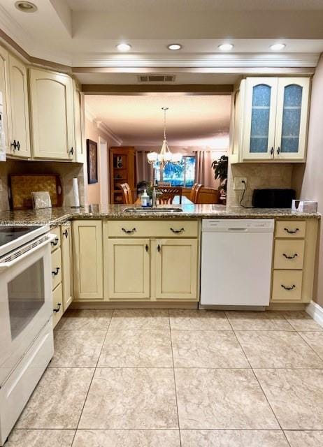 4000 Crystal Lake Drive 112 — photo 9