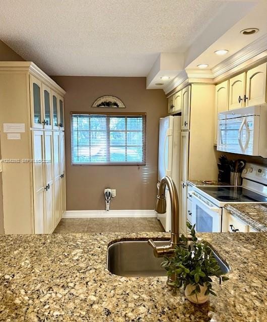 4000 Crystal Lake Drive 112 — photo 10