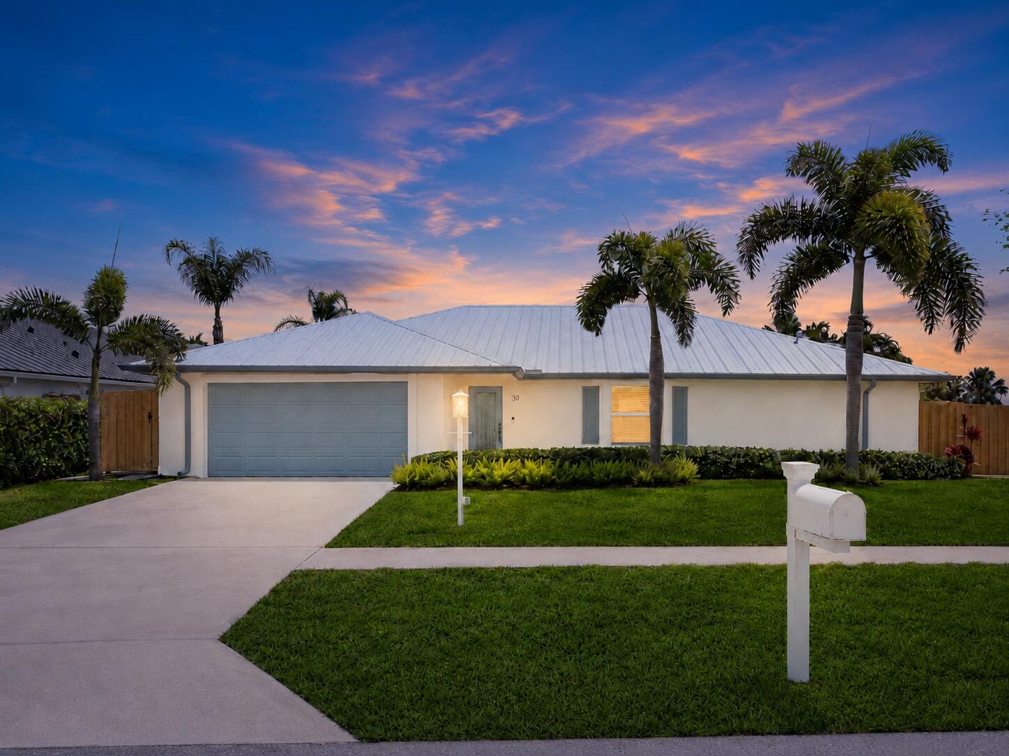 30 Chestnut Trail, Tequesta, FL 33469 photo 2