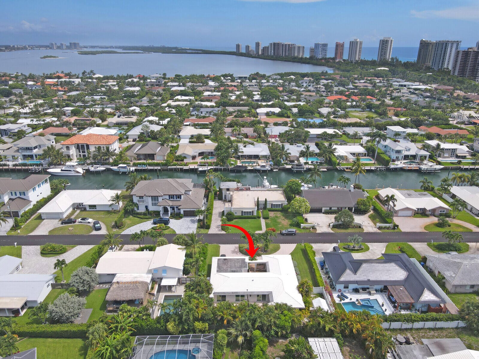 1211 Bimini Lane, Riviera Beach, FL 33404 photo 4