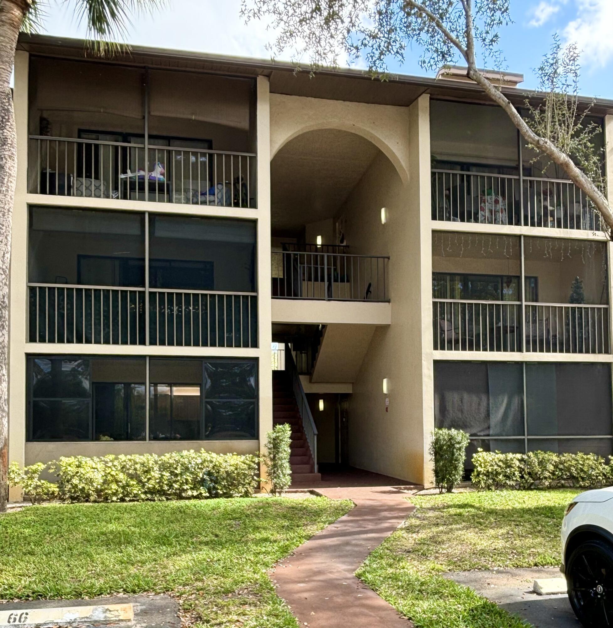 203 Foxtail Drive F1, Greenacres, FL 33415, Greenacres