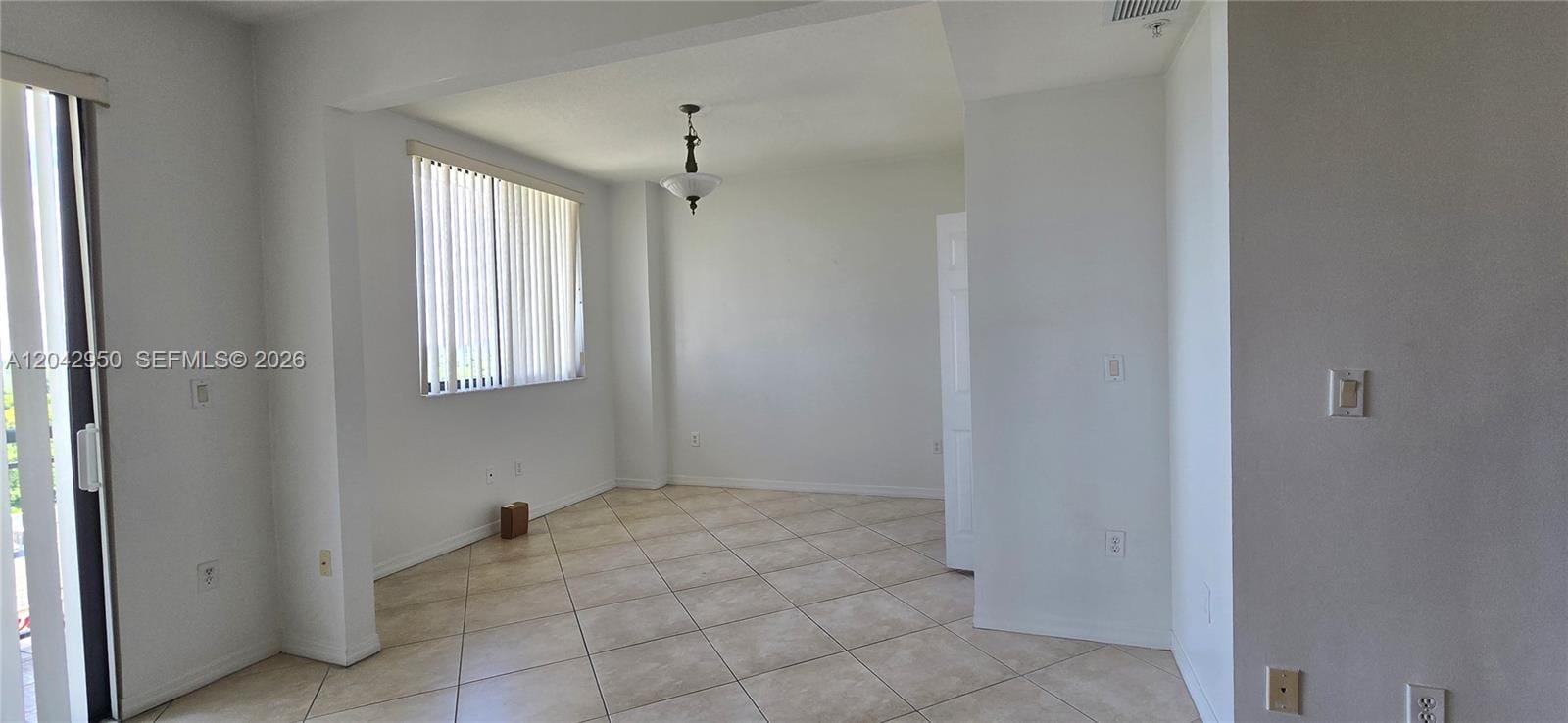 3590 Coral Way 902 — photo 2