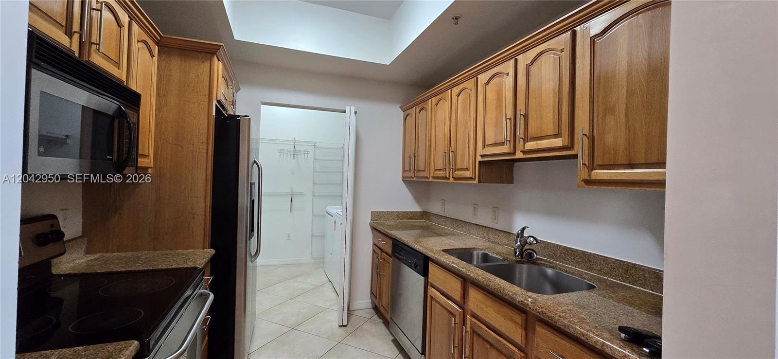 3590 Coral Way 902, Miami, FL 33145 photo 13