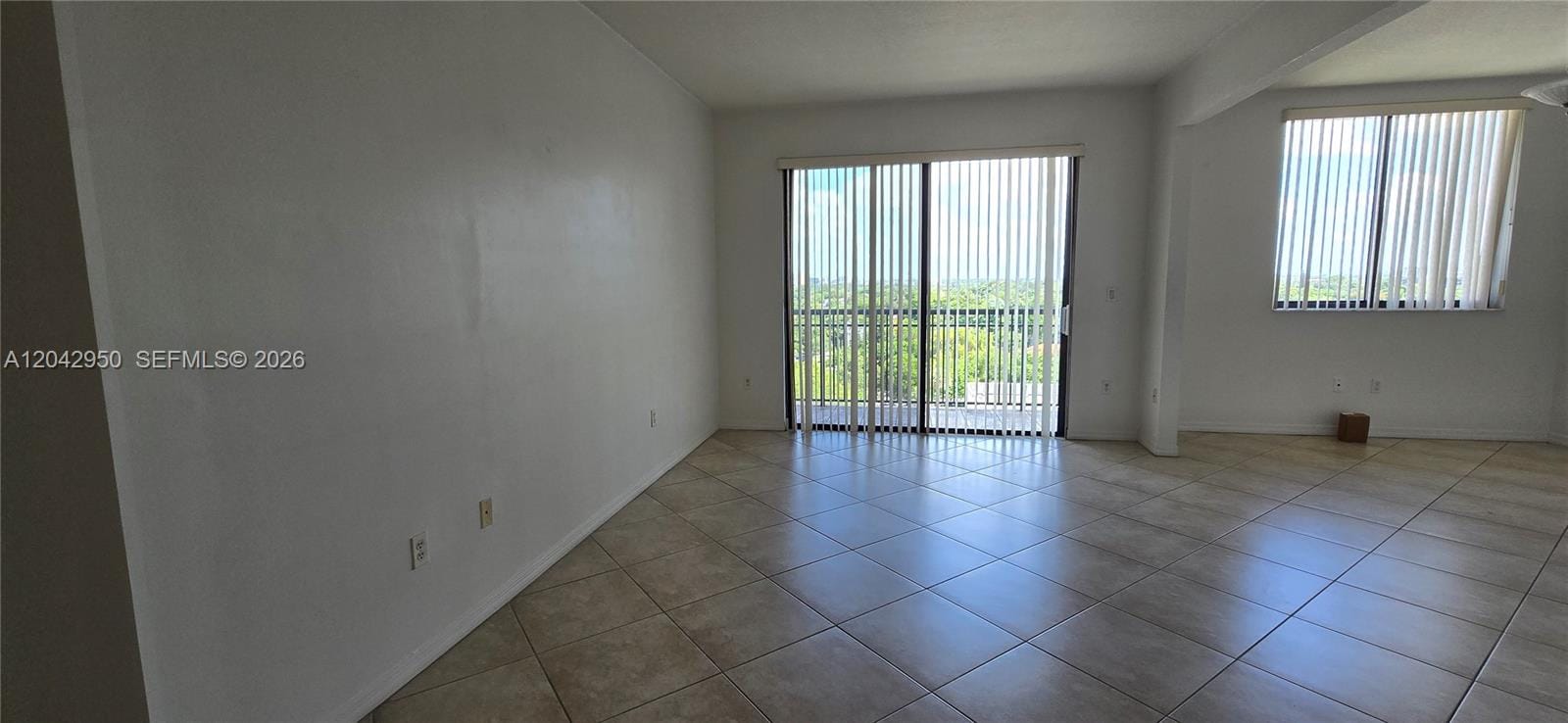 3590 Coral Way 902 — photo 3
