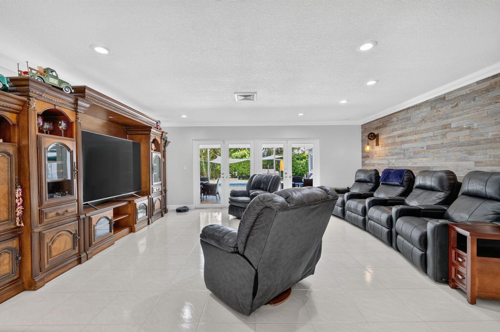 1940 SW 73rd Avenue, Plantation, FL 33317 photo 5