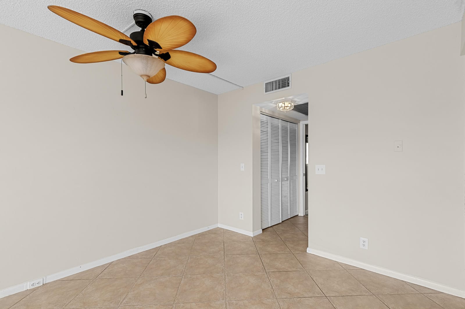 3013 Wolverton A — photo 12