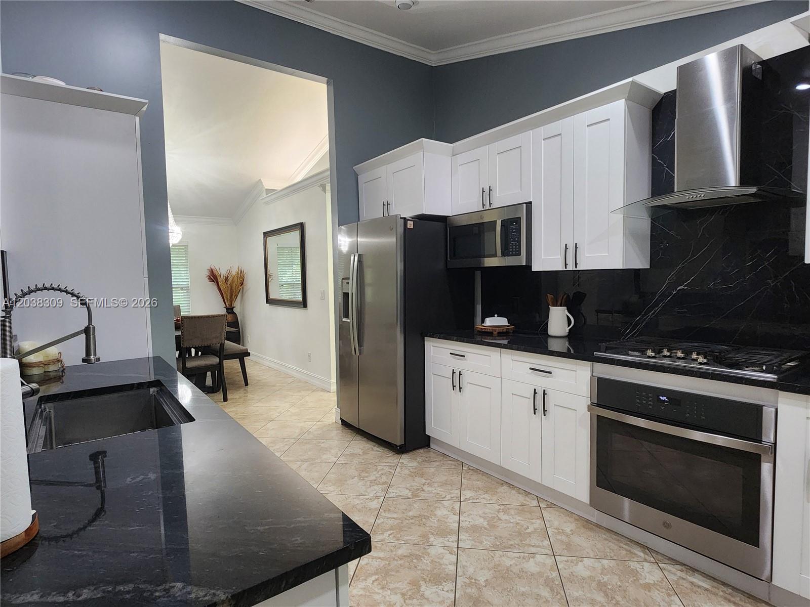 111 2nd Street SE, Naples, FL 34117 photo 14