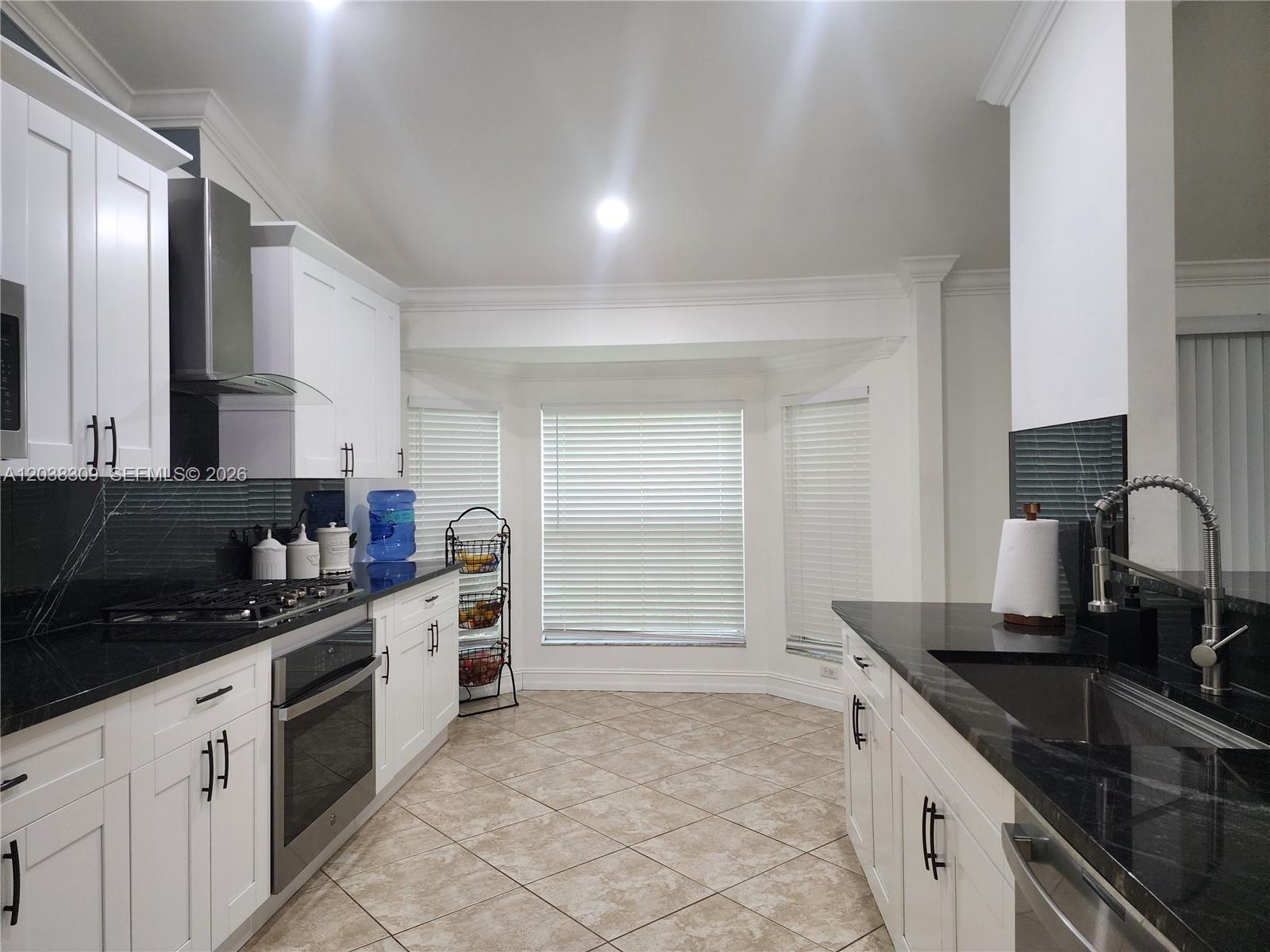 111 2nd Street SE, Naples, FL 34117 photo 16