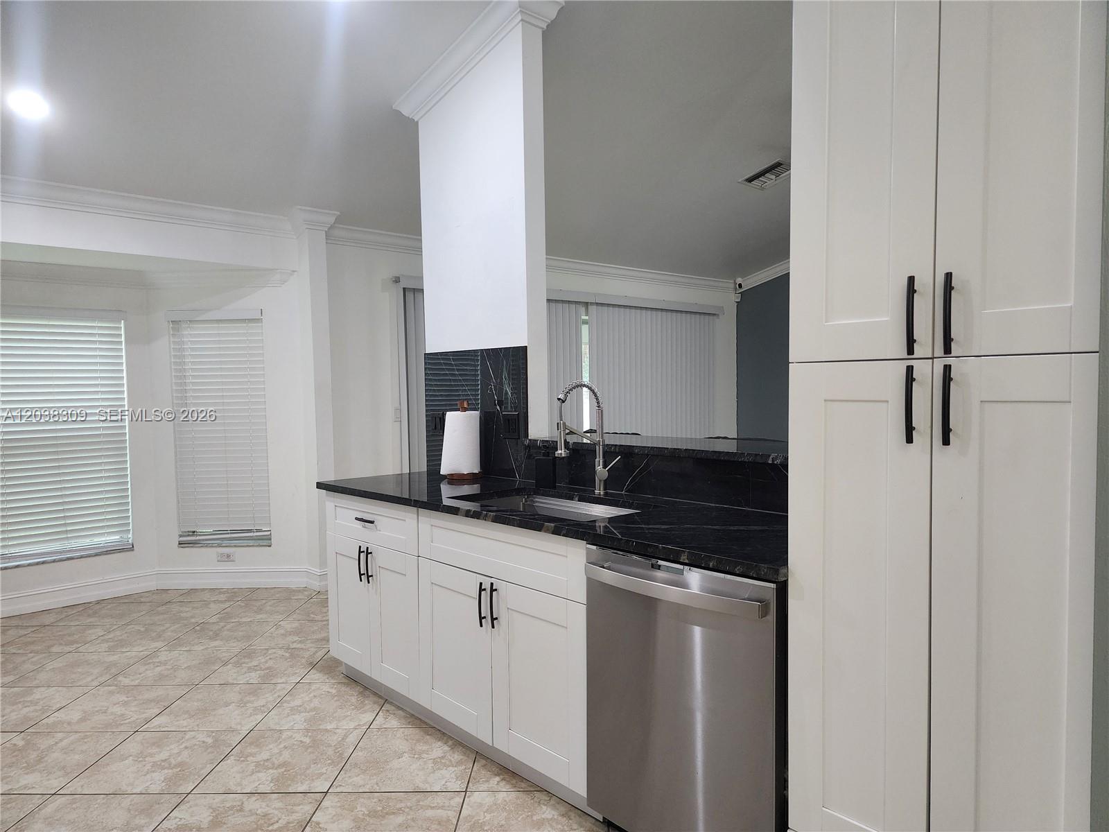 111 2nd Street SE, Naples, FL 34117 photo 9