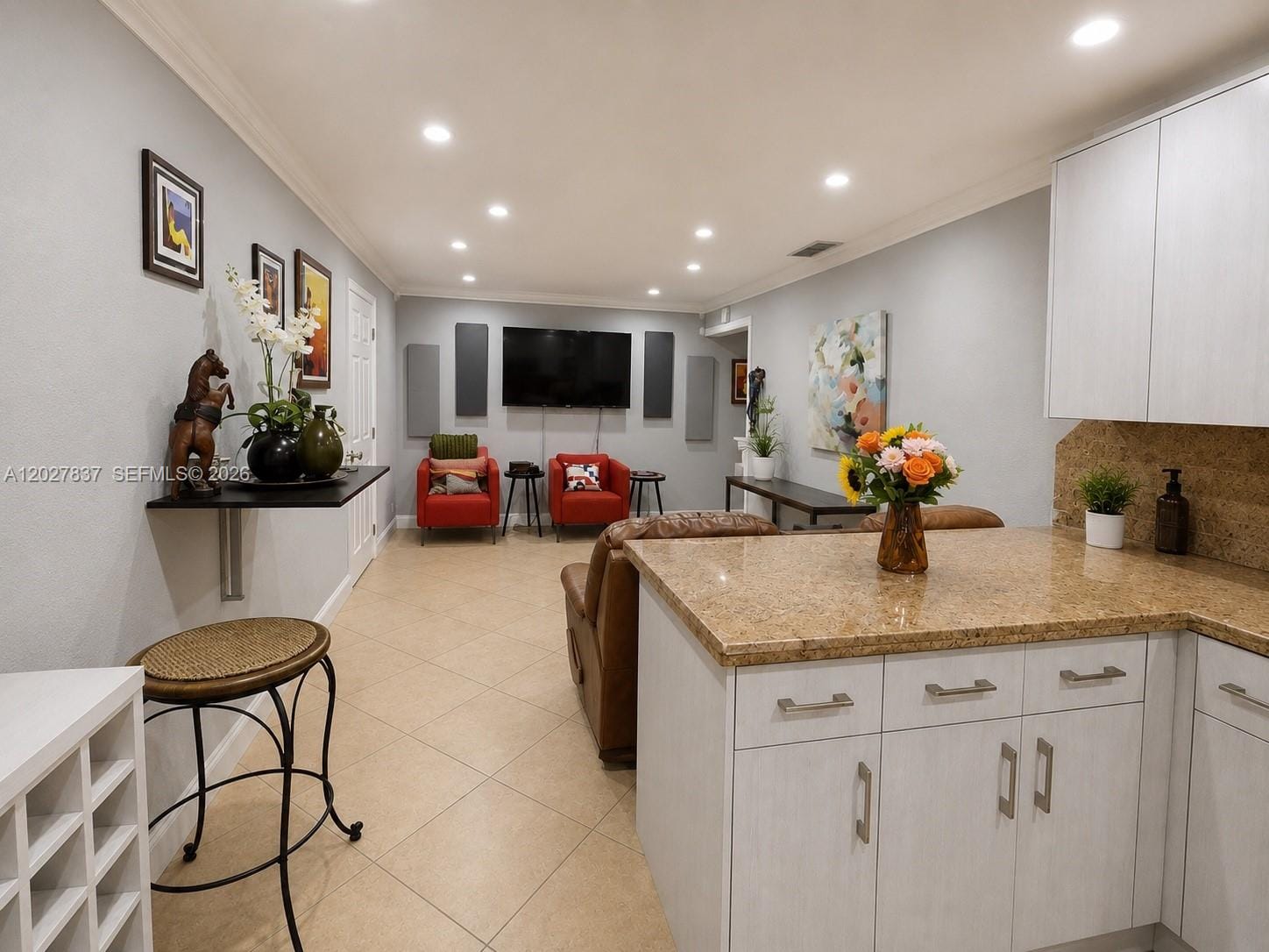 7513 Grant Court . — photo 11