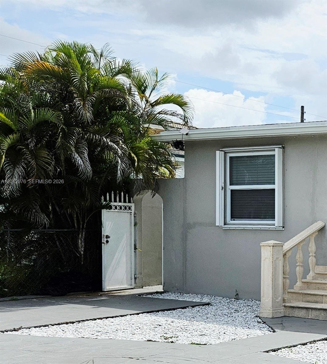 000 NW 51 Avenue STUDIO — photo 4