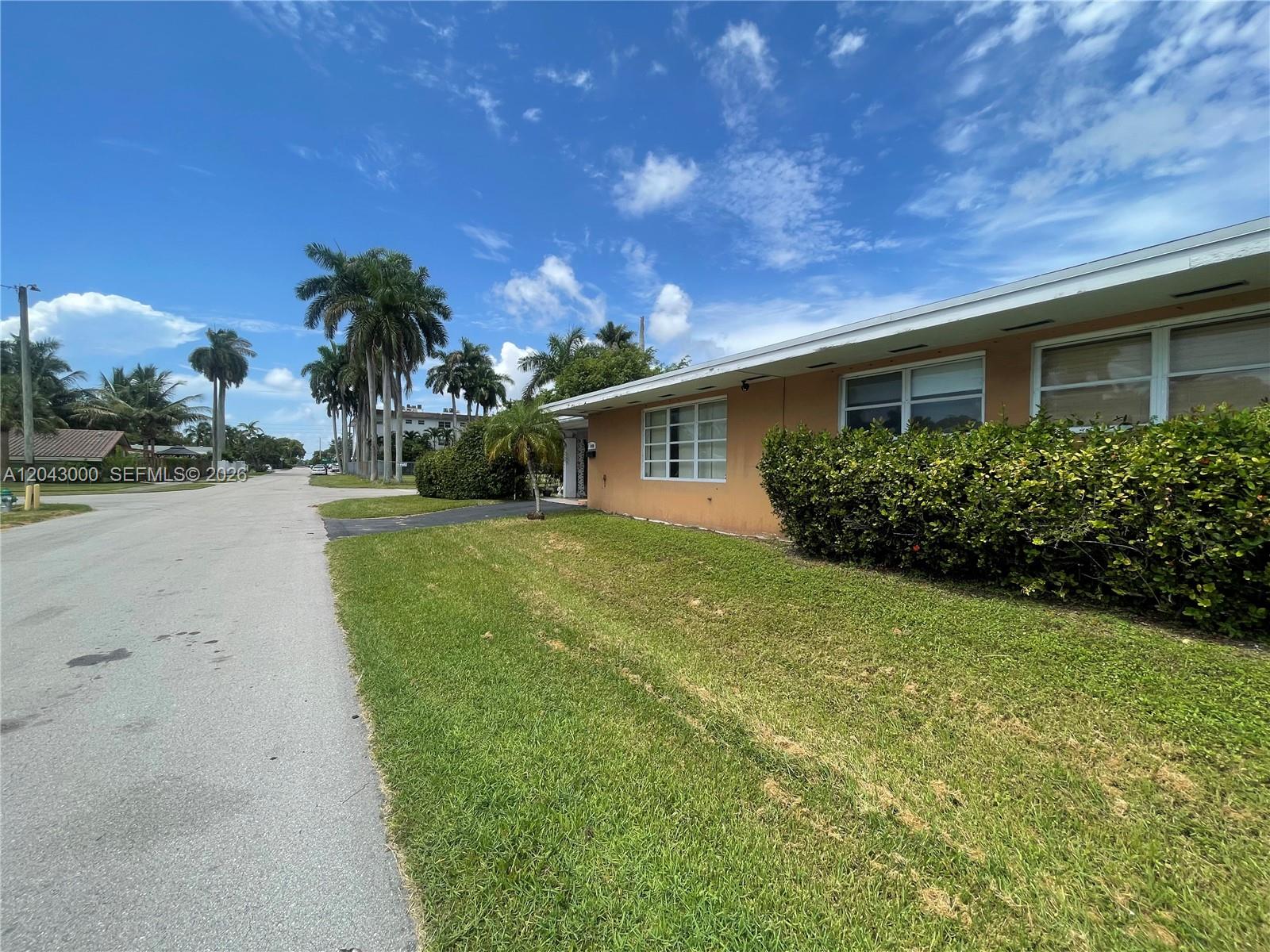 1400 N 16th Avenue 2, Hollywood, FL 33020, Hollywood