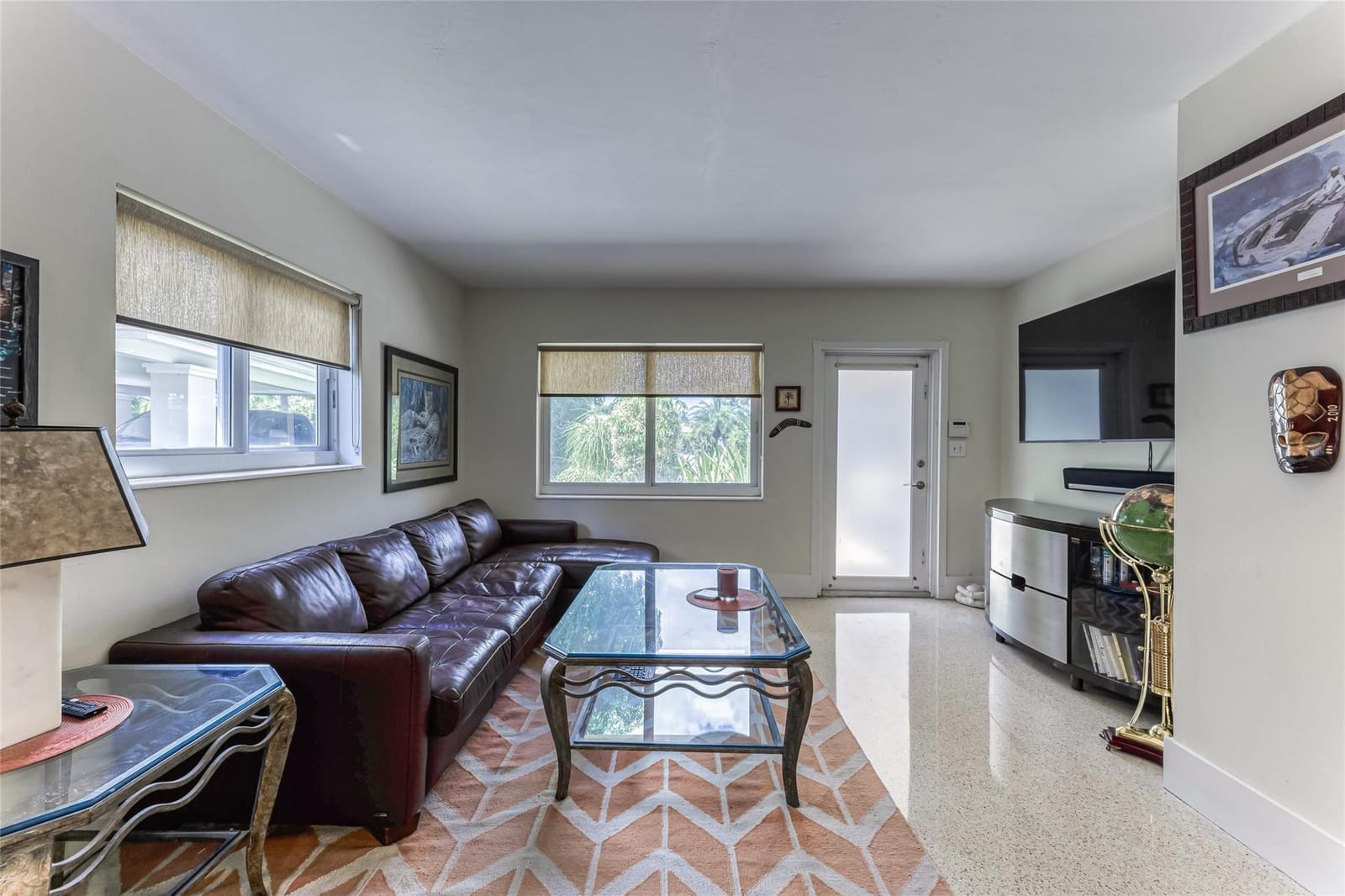 1676 NE 40th Street — photo 5