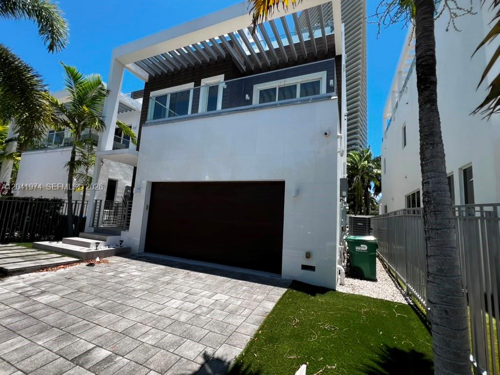 18975 Atlantic Boulevard 18975, Sunny Isles Beach, FL 33160, Sunny Isles Beach