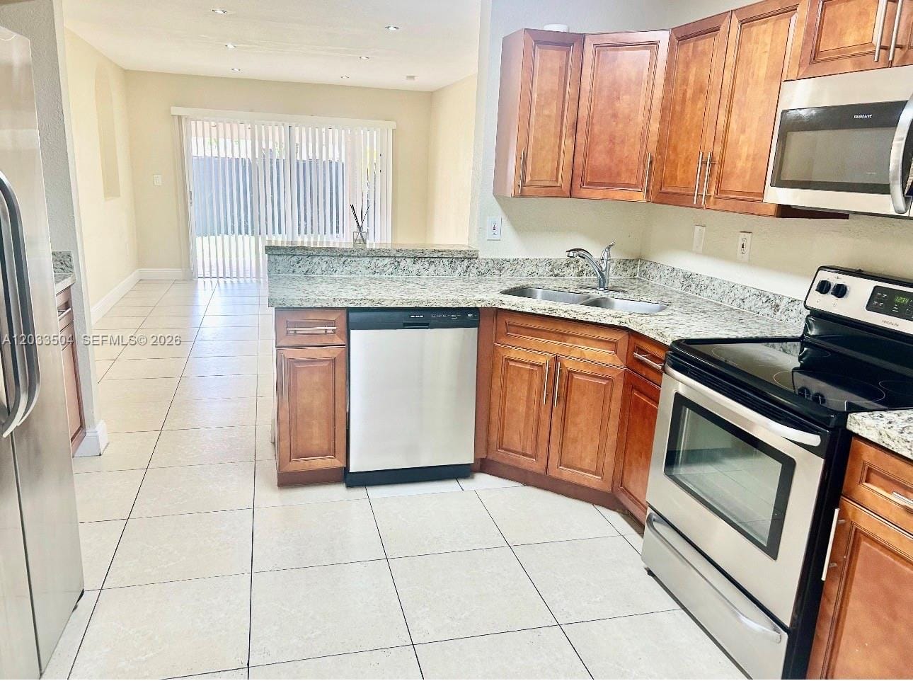 1095 SW 135th Place, Miami, FL 33184 photo 12