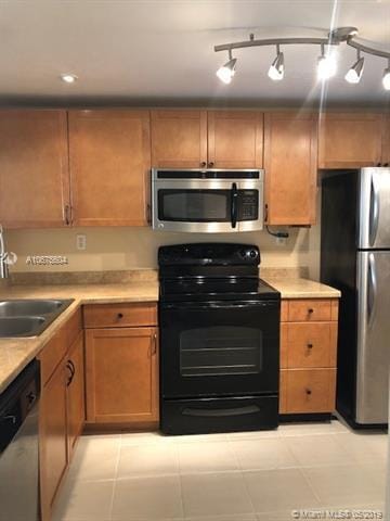 1911 Sabal Palm Drive 104 — photo 3