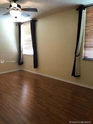 1911 Sabal Palm Drive 104 — photo 10