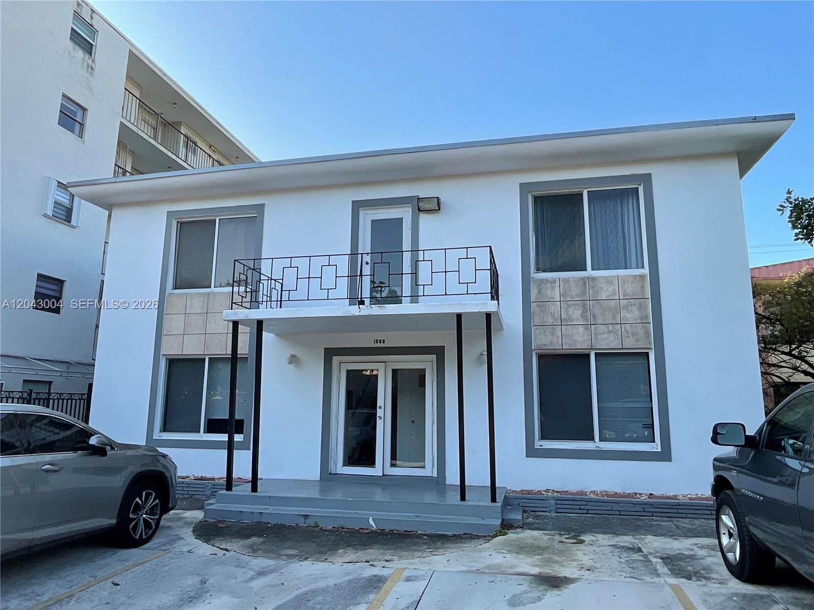 1000 Biarritz Drive 3, Miami Beach, FL 33141, Miami Beach