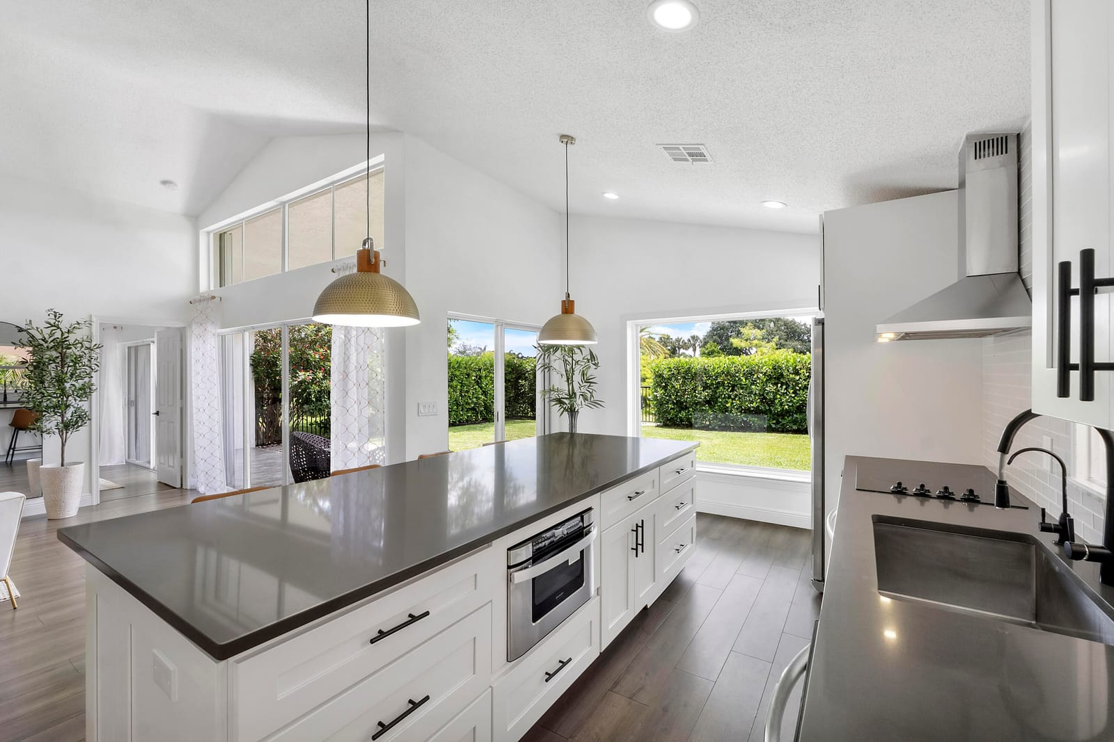 7629 Doubleton Drive — photo 8