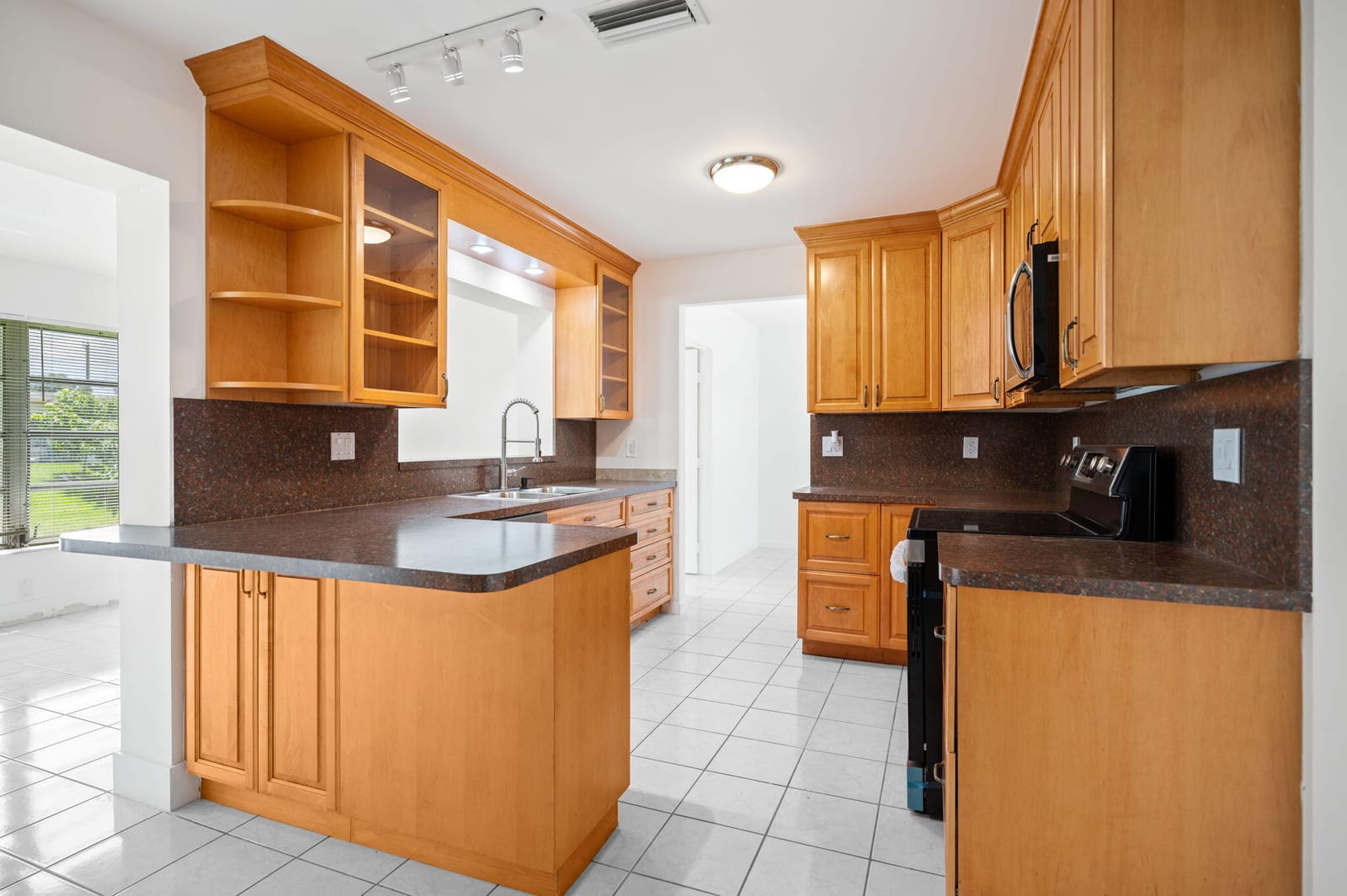 1550 NW 70th Terrace, Margate, FL 33063 photo 16