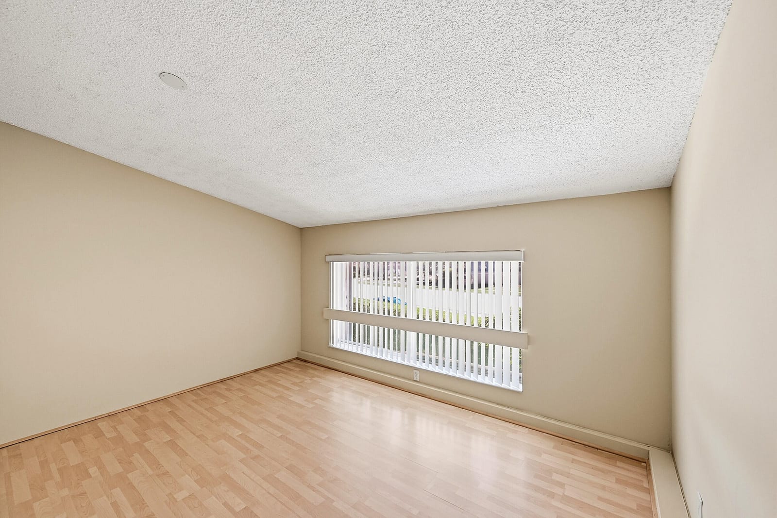 2118 Discovery Circle W, Deerfield Beach, FL 33442 photo 26