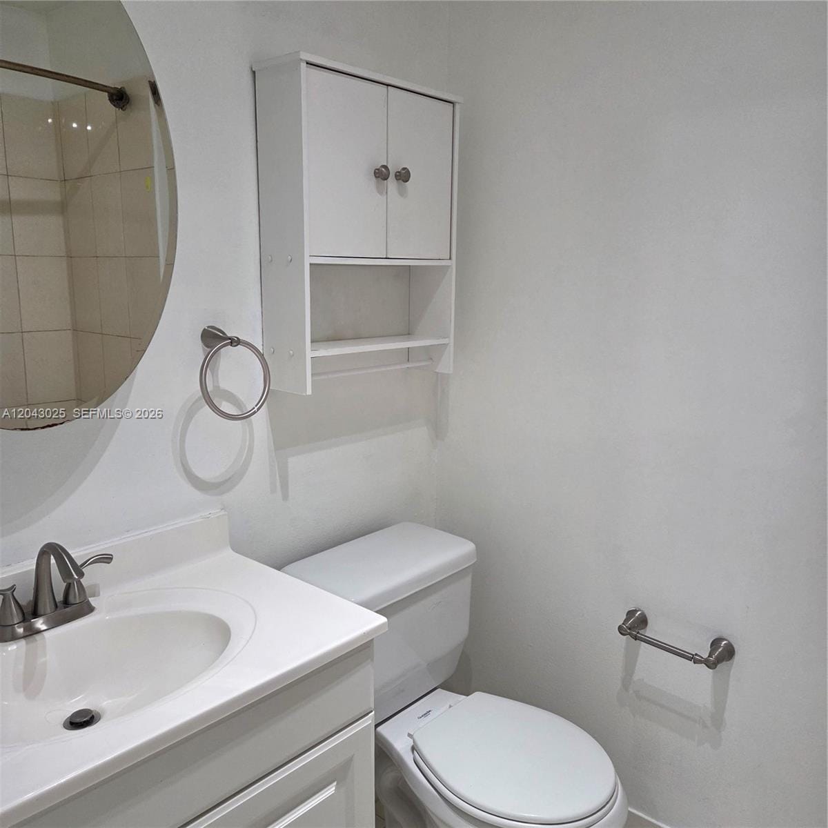 8905 NW 28th Drive B — photo 10