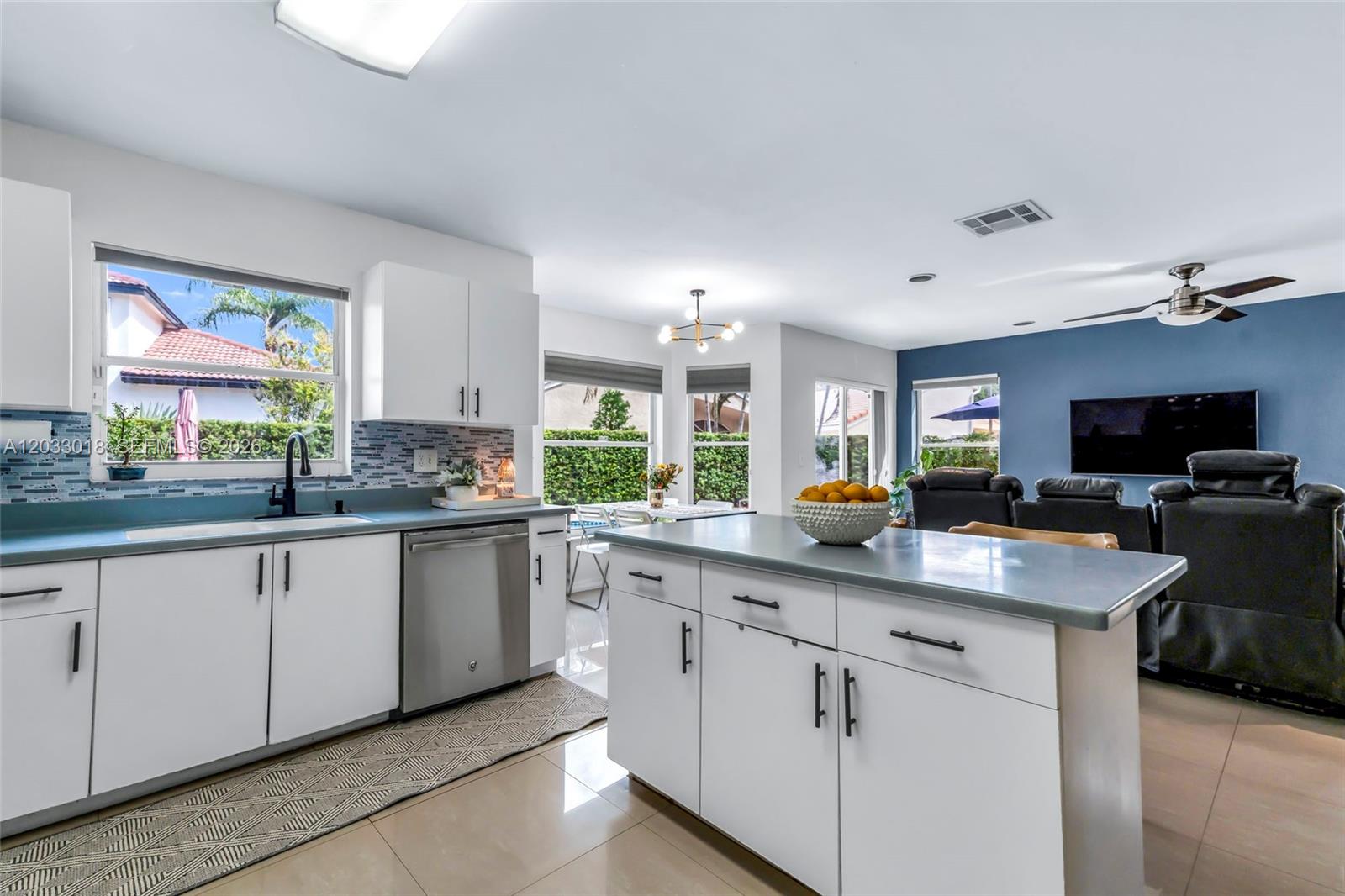18172 SW 3rd Street, Pembroke Pines, FL 33029 photo 23