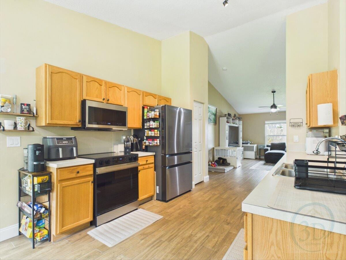 2265 SW Grosspoint Street — photo 6
